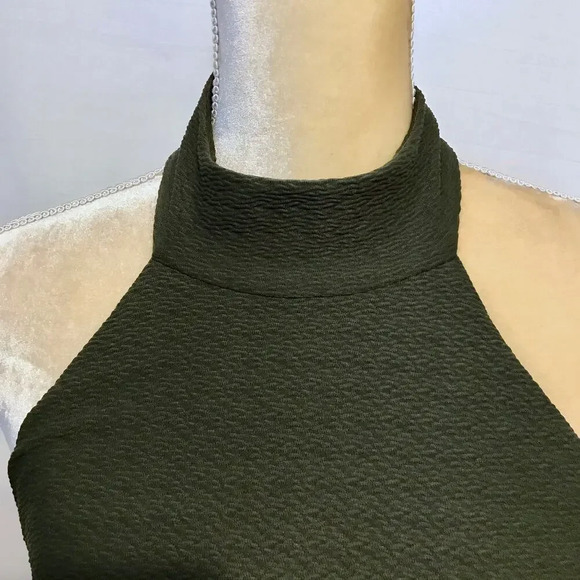 Blue Life NWT Hi Neck Swim Top Women M - Picture 2 of 11